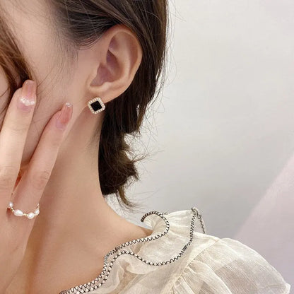 New Fashion Black Square Pearl Women's Earrings lulusport1